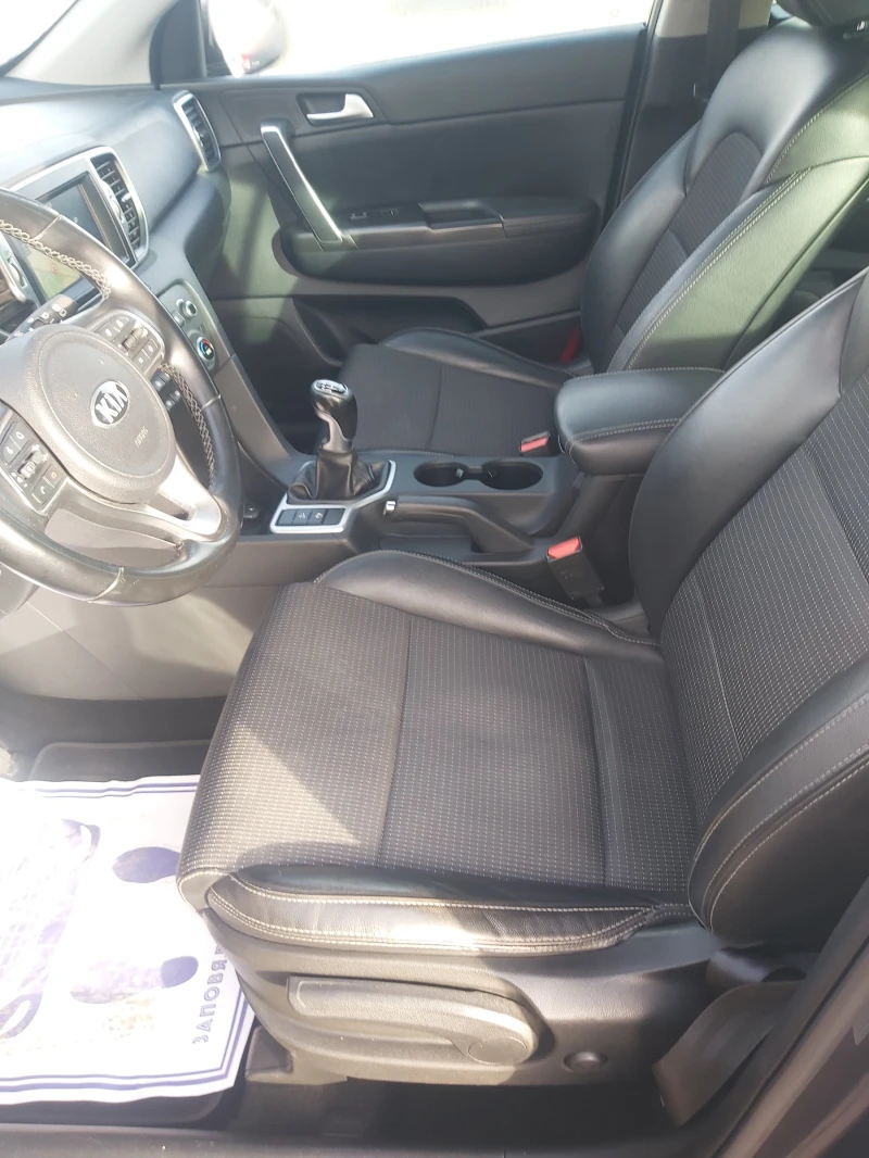 Kia Sportage 1.7 crdi, снимка 9 - Автомобили и джипове - 52439165