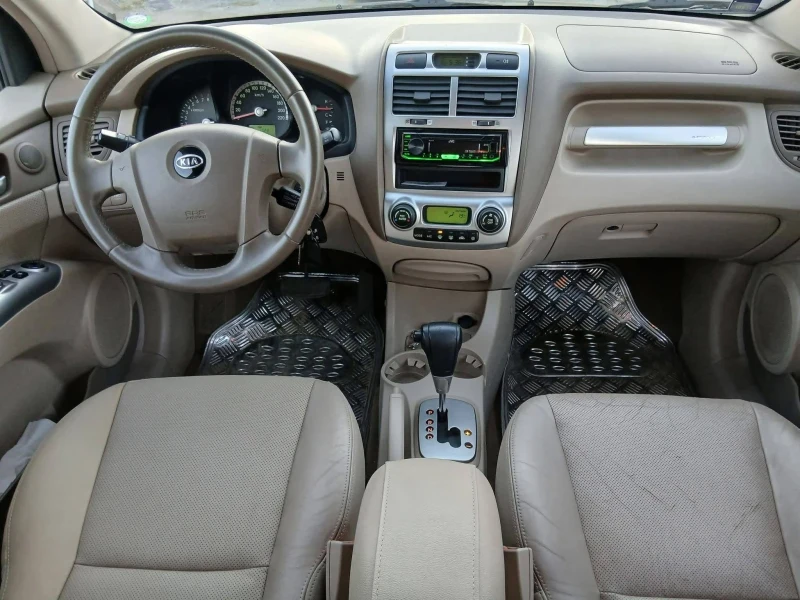 Kia Sportage, снимка 2 - Автомобили и джипове - 52712729