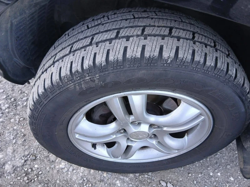 Kia Sportage, снимка 10 - Автомобили и джипове - 52712729