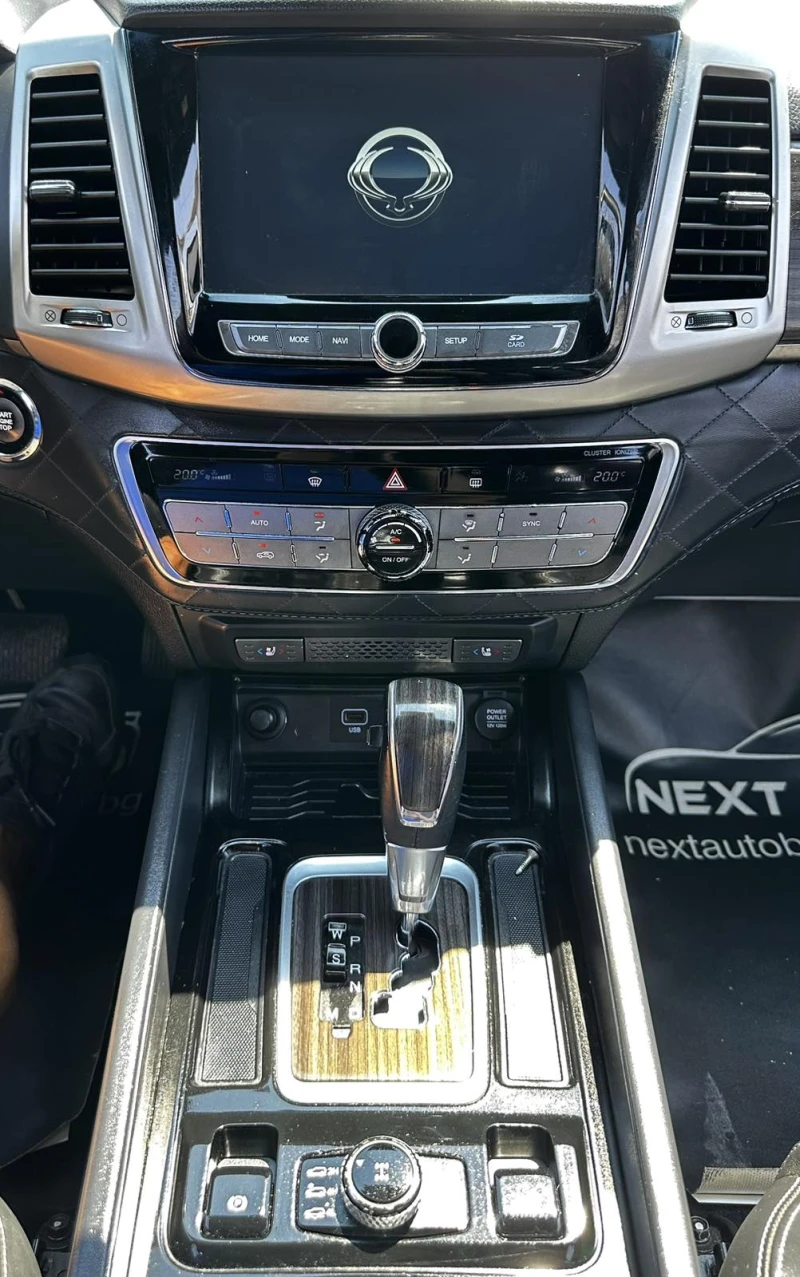 SsangYong Rexton 2.2D 181HP 4WD EURO6B, снимка 11 - Автомобили и джипове - 53178949