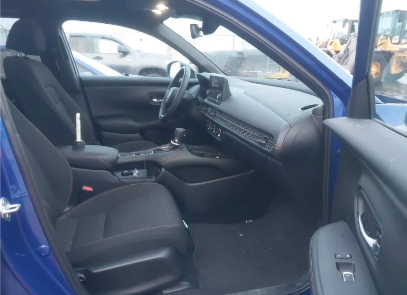 Honda Hr-v SPORT-B, снимка 7 - Автомобили и джипове - 53260931