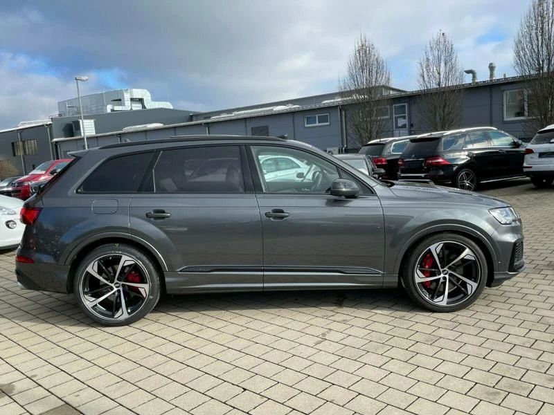 Audi SQ7 Facelift*4.0TDI*MATRIX*HD-MATRIX*Pano*22*ГАРАНЦИЯ, снимка 4 - Автомобили и джипове - 47451610