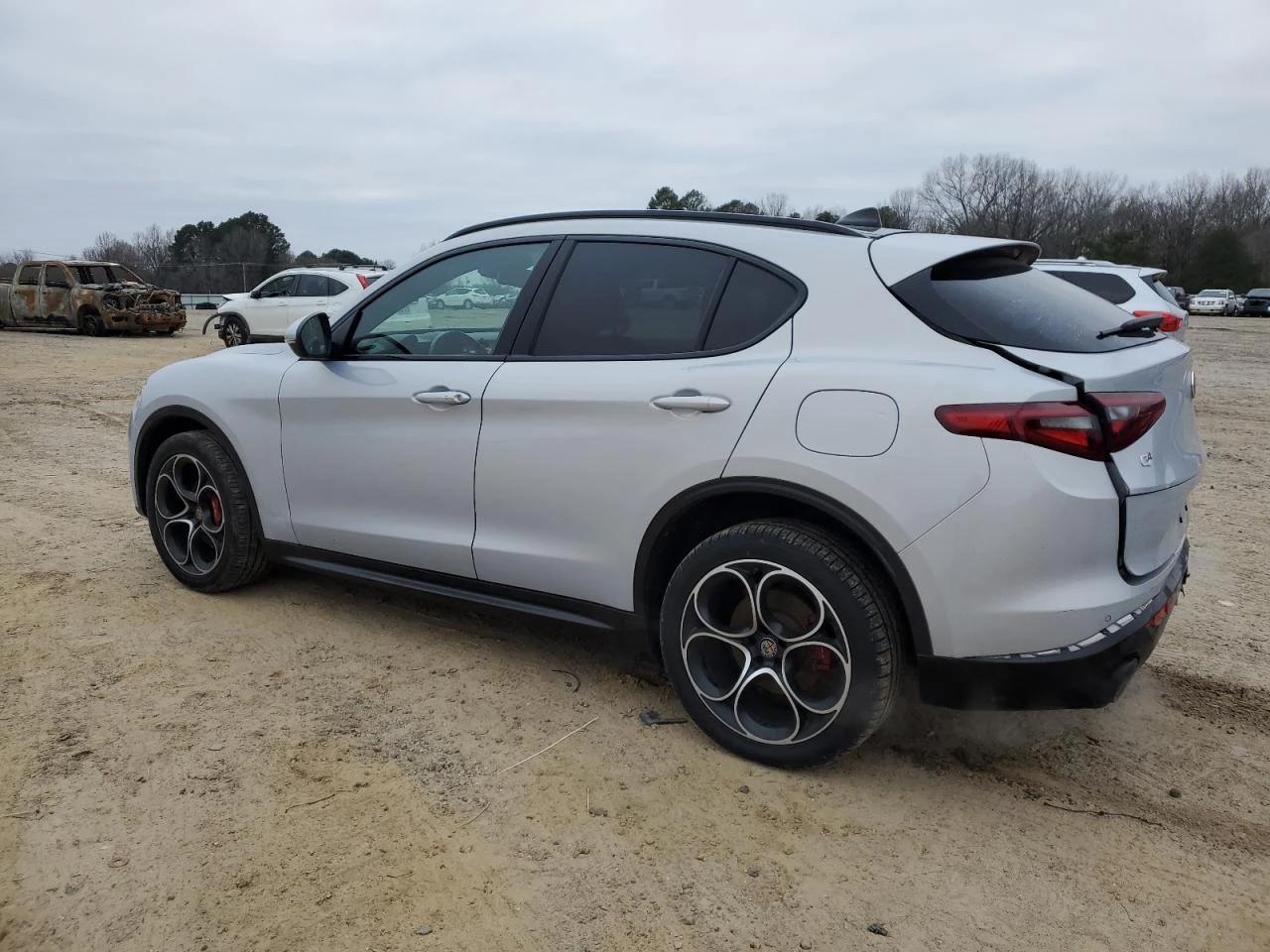 Alfa Romeo Stelvio Ti 280кс * Възможност за Лизинг*  - изображение 2