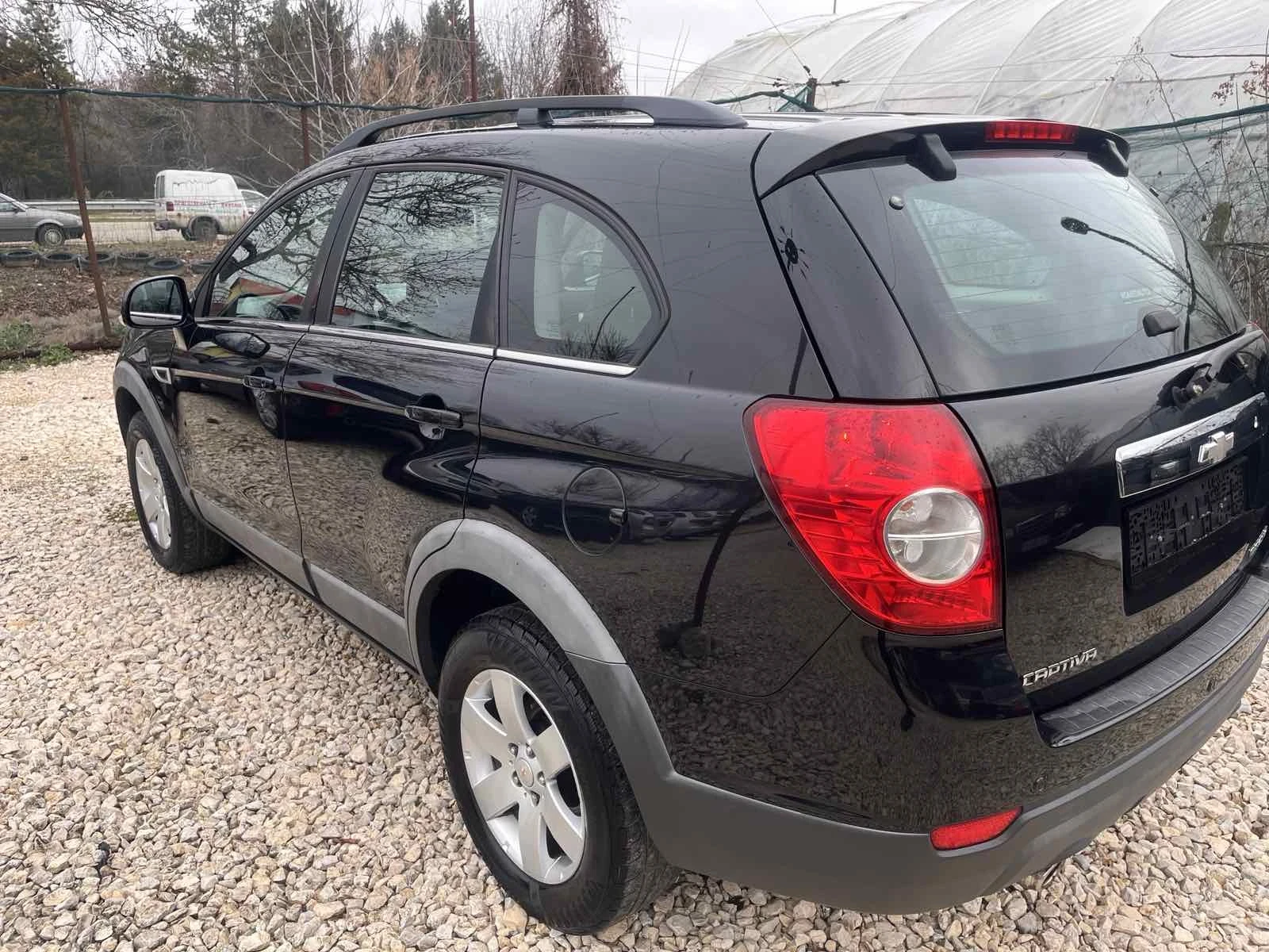 Chevrolet Captiva 2.2D - изображение 6