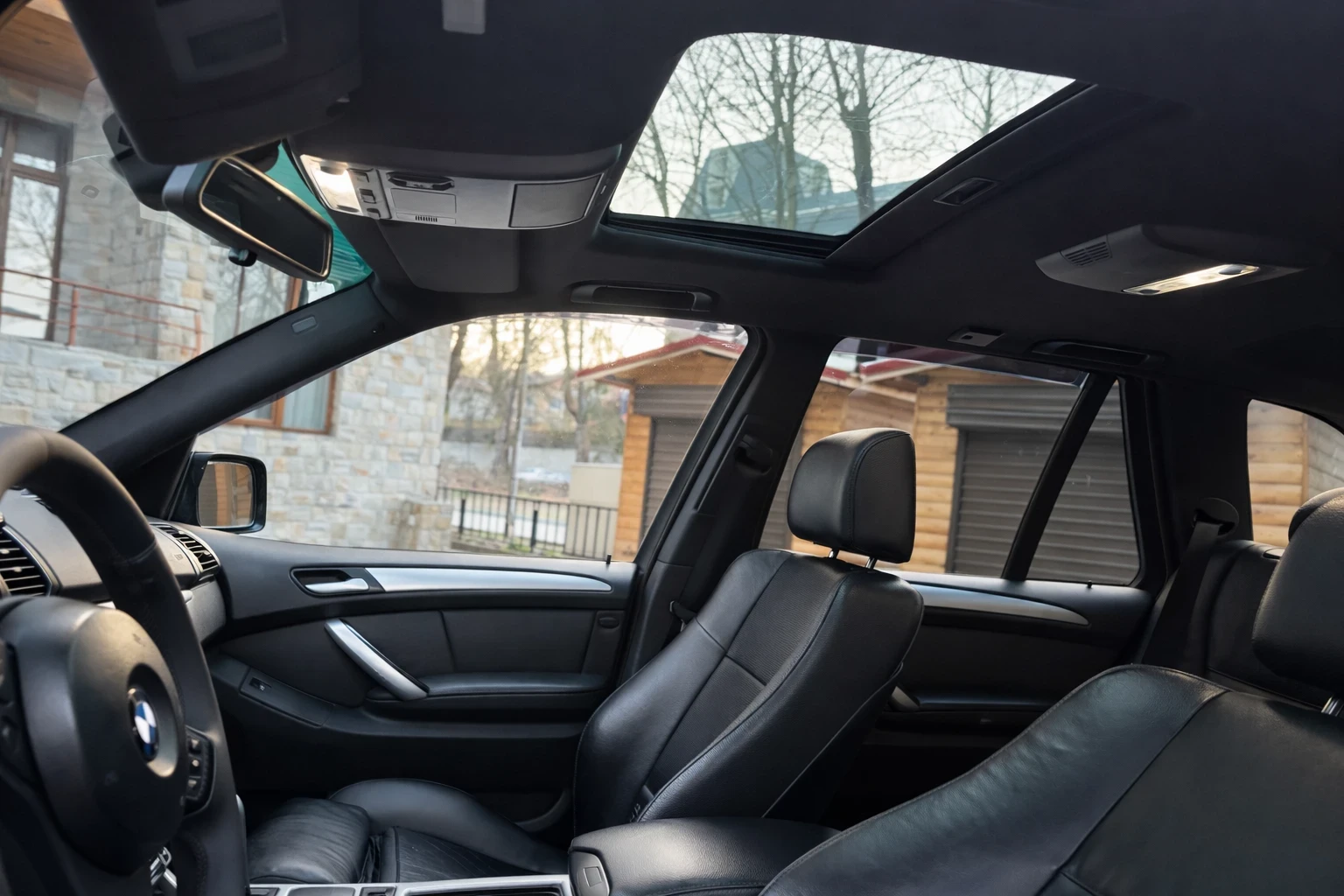 BMW X5 3.0i, снимка 4 - Автомобили и джипове - 53833539