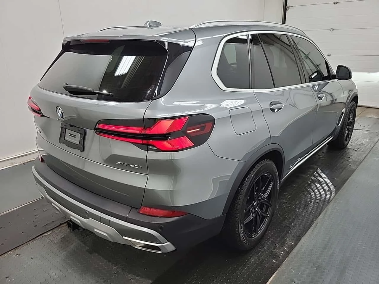 BMW X5  XDRIVE40I /360/DISTRONIC/HEAD UP / HARMON KARDON, снимка 3 - Автомобили и джипове - 53936696