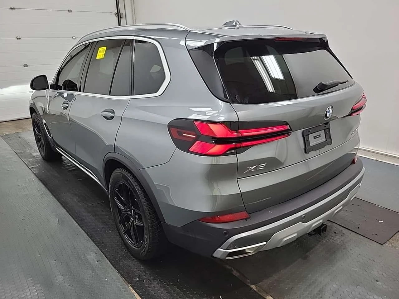BMW X5  XDRIVE40I /360/DISTRONIC/HEAD UP / HARMON KARDON, снимка 4 - Автомобили и джипове - 53936696