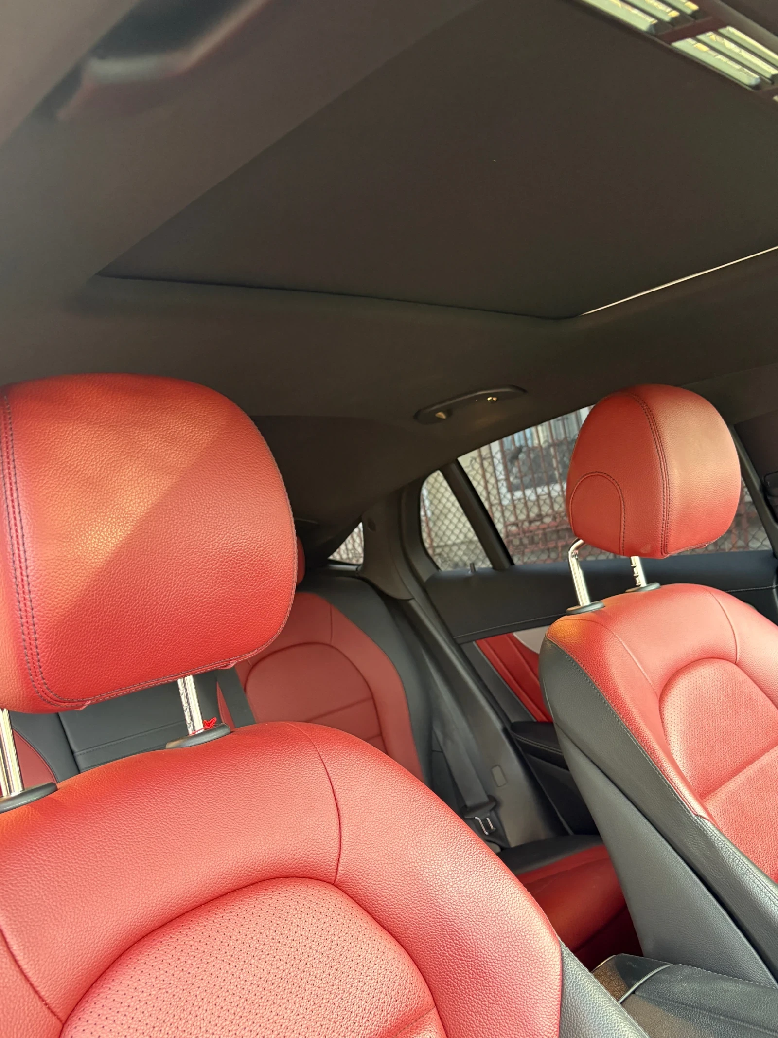 Mercedes-Benz GLC 300 Mercedes-Benz GLC 300 4MATIC Coupe, снимка 10 - Автомобили и джипове - 54139297