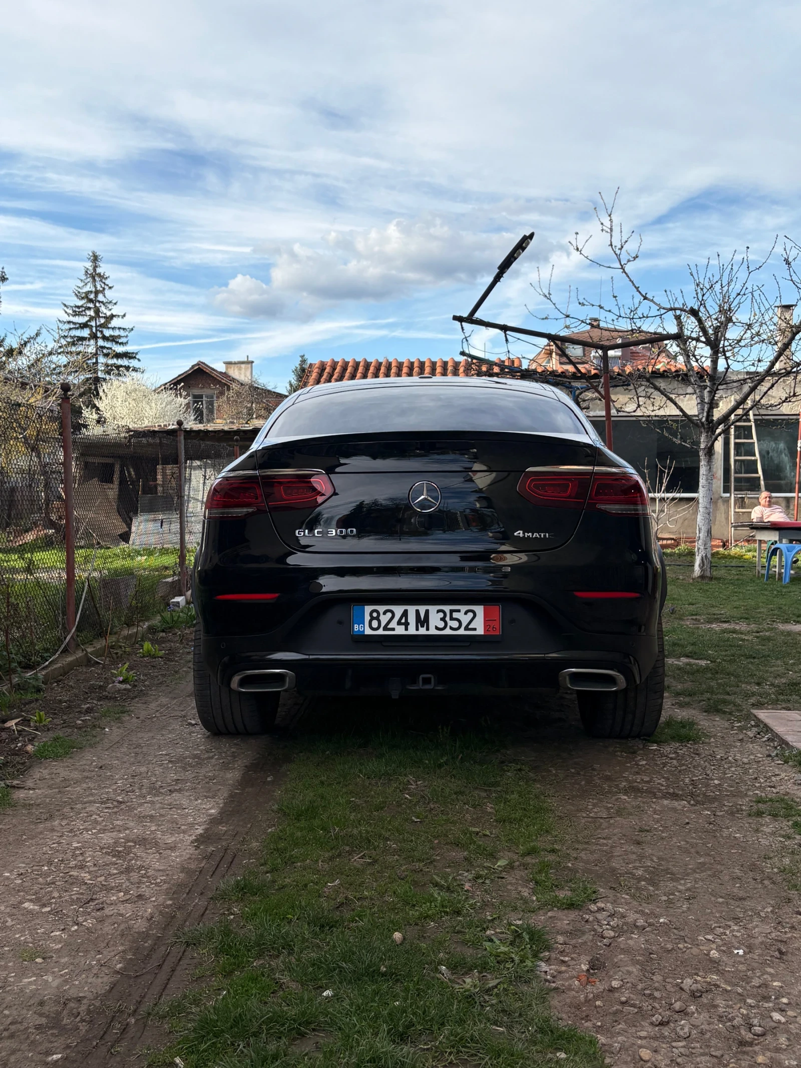 Mercedes-Benz GLC 300 Mercedes-Benz GLC 300 4MATIC Coupe, снимка 2 - Автомобили и джипове - 54139297