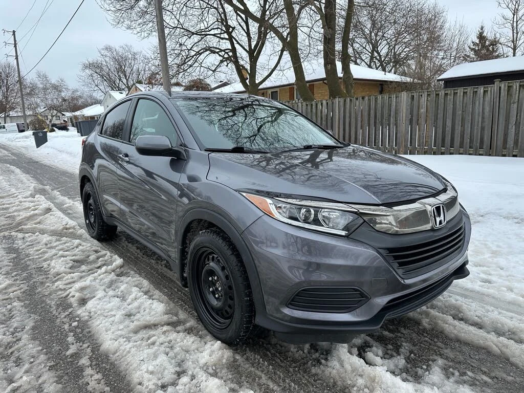 Honda Hr-v LX* AWD* АвтоКредит* (ЦЕНА ДО БГ), снимка 4 - Автомобили и джипове - 54139113