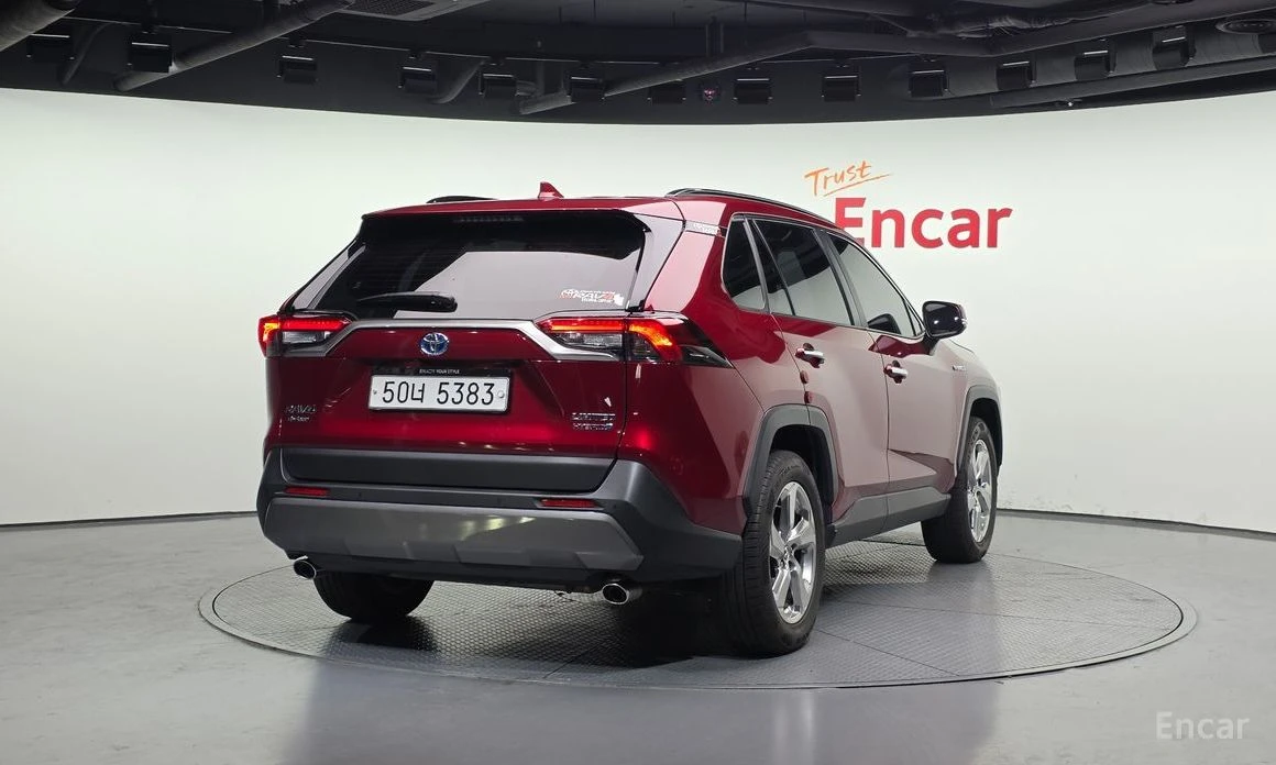 Toyota Rav4 * HYBRID* 4WD* ПОДГРЕВ* ОБДУХВАНЕ* FULL* КРАЙНА ЦЕ, снимка 2 - Автомобили и джипове - 54140930