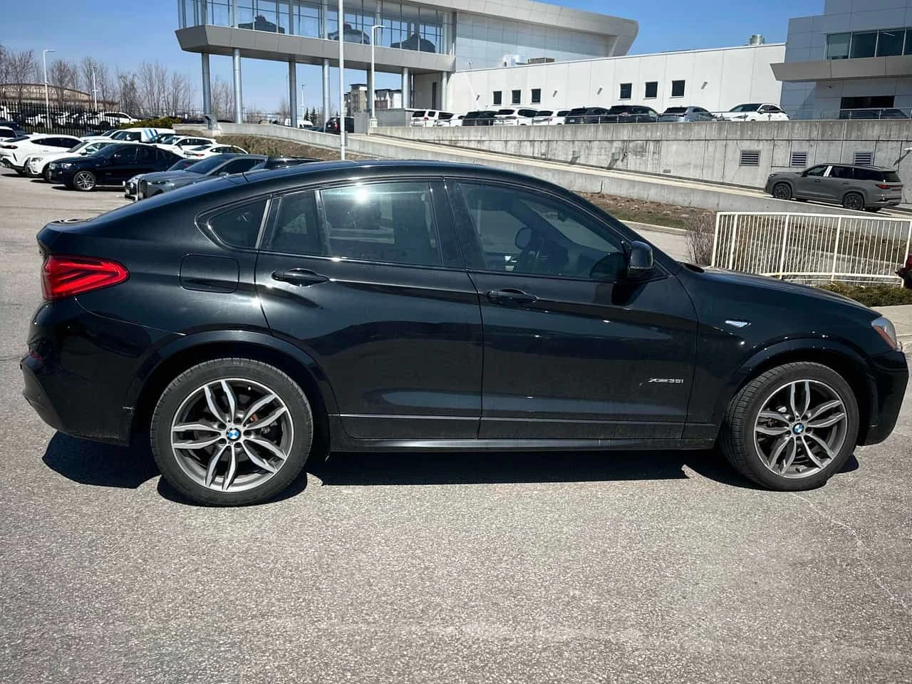 BMW X4 * xDrive35i * ГЛАВНО ПРЕДСТАВИТЕЛСТВО* , снимка 3 - Автомобили и джипове - 54144107