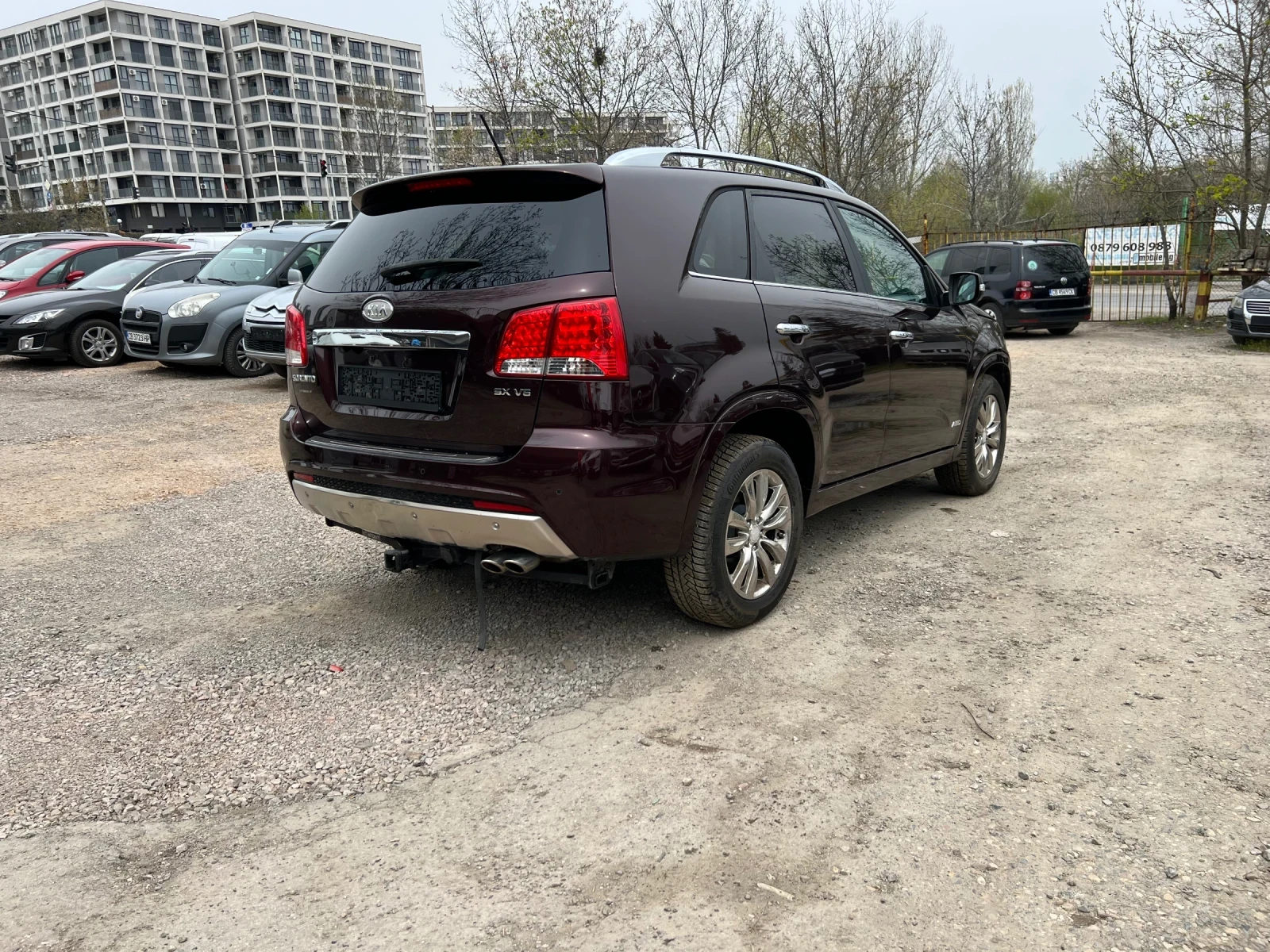 Kia Sorento 3.5 ax-v6 4x4, 7 места, става на газ , снимка 4 - Автомобили и джипове - 54205112