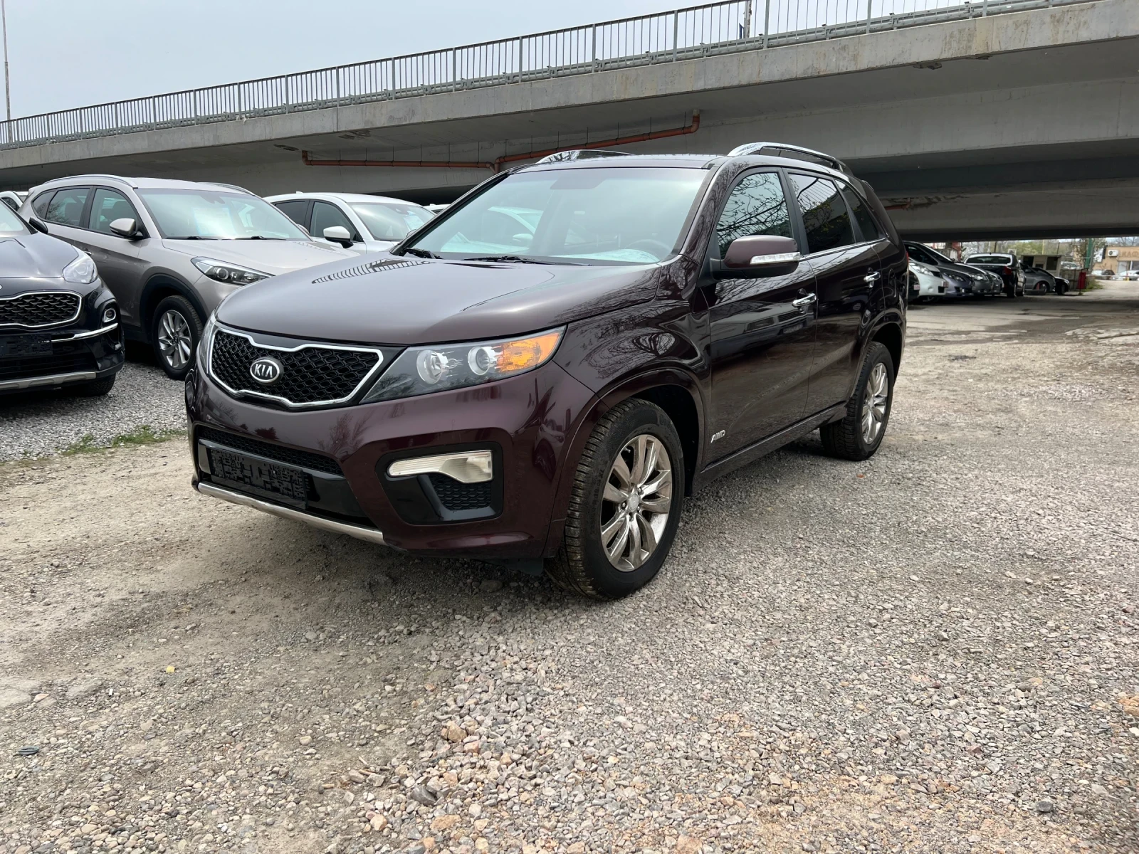 Kia Sorento 3.5 ax-v6 4x4, 7 места, става на газ 