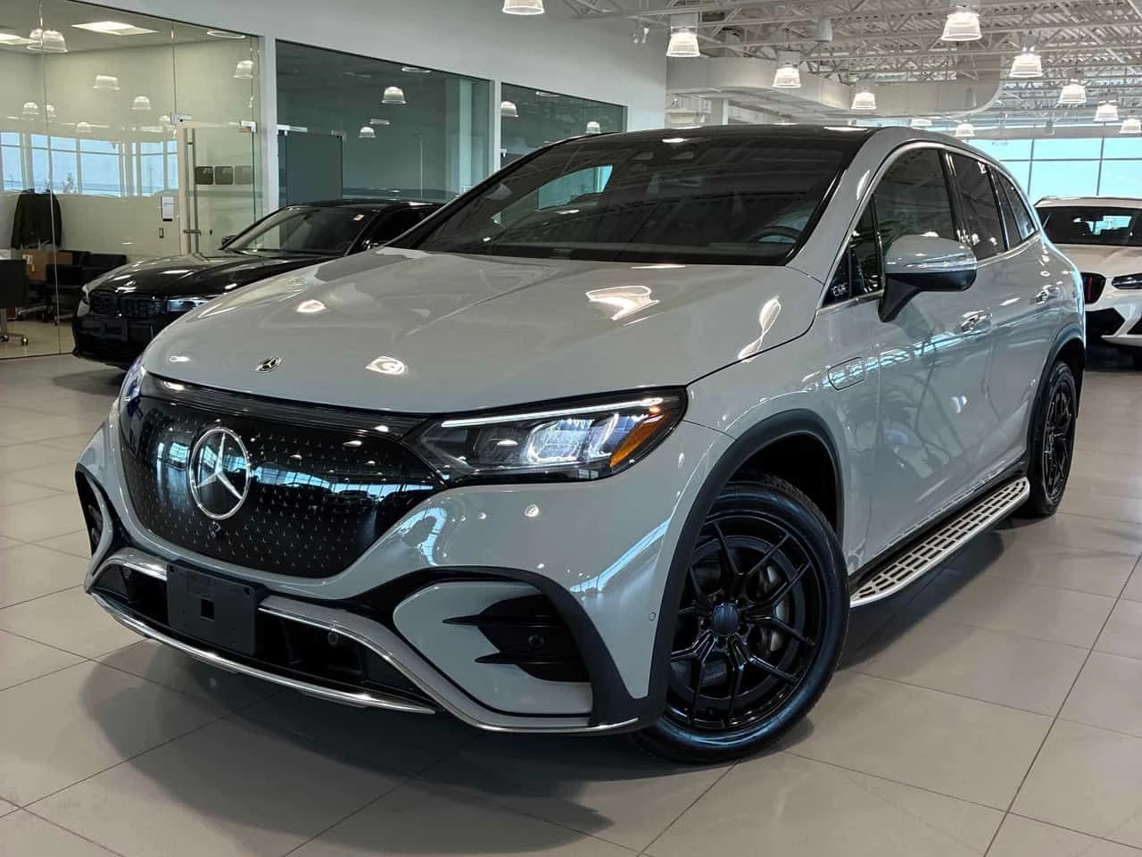 Mercedes-Benz EQE 350 4MATIC/PANO/360/ОБДУХВАНЕ/ГУМИ+ ДЖАНТИ