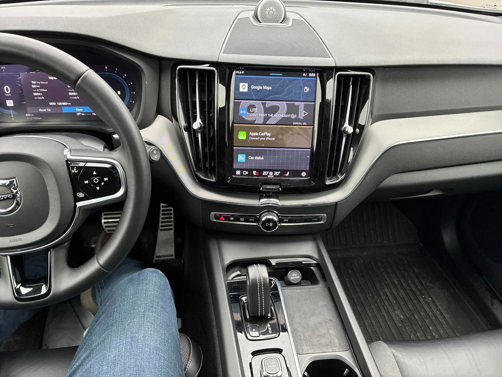 Volvo XC60 R-Design * * CARFAX * * АВТО КРЕДИТ * * , снимка 10 - Автомобили и джипове - 54360927