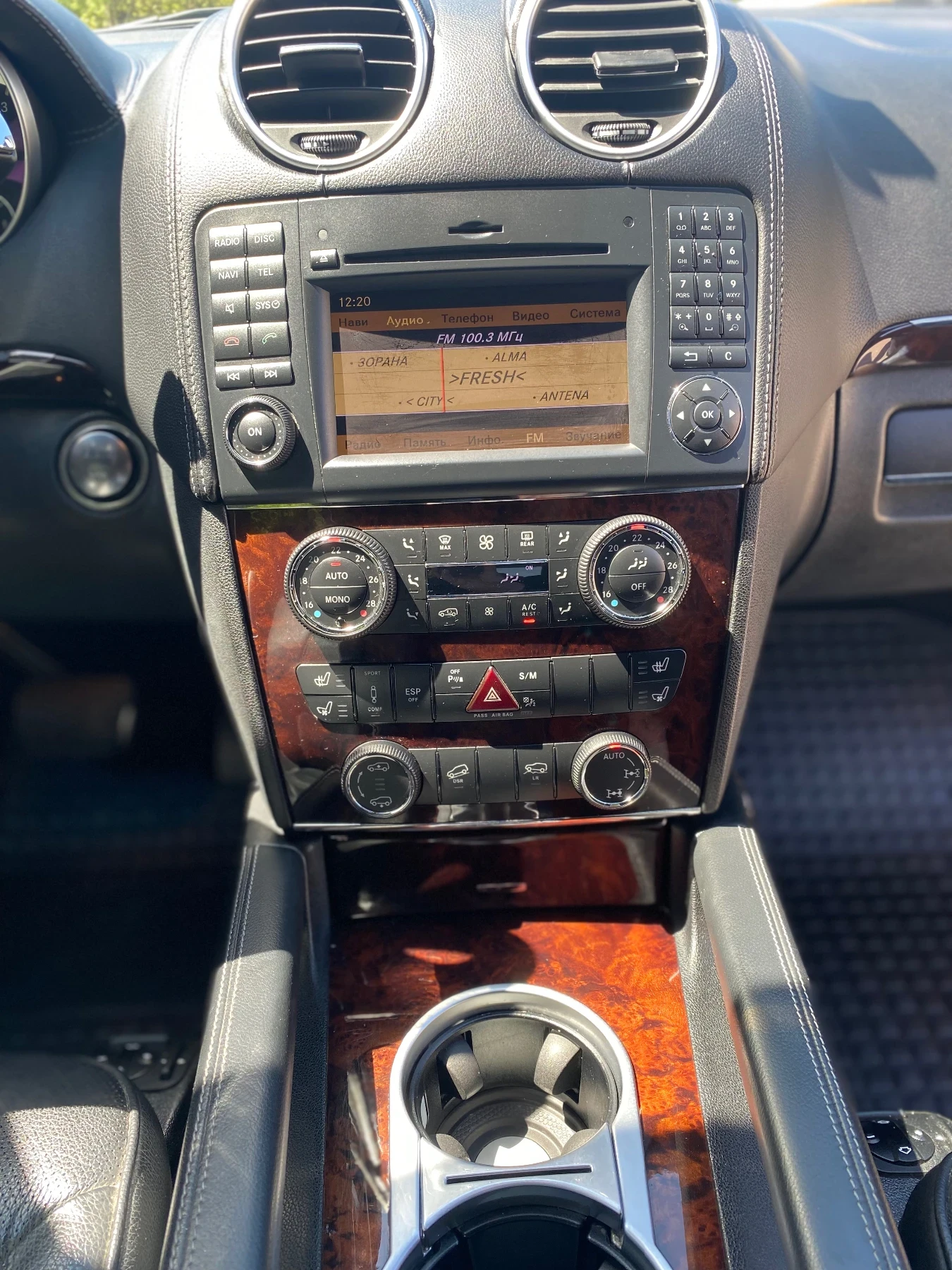 Mercedes-Benz GL 450, снимка 16 - Автомобили и джипове - 54566759