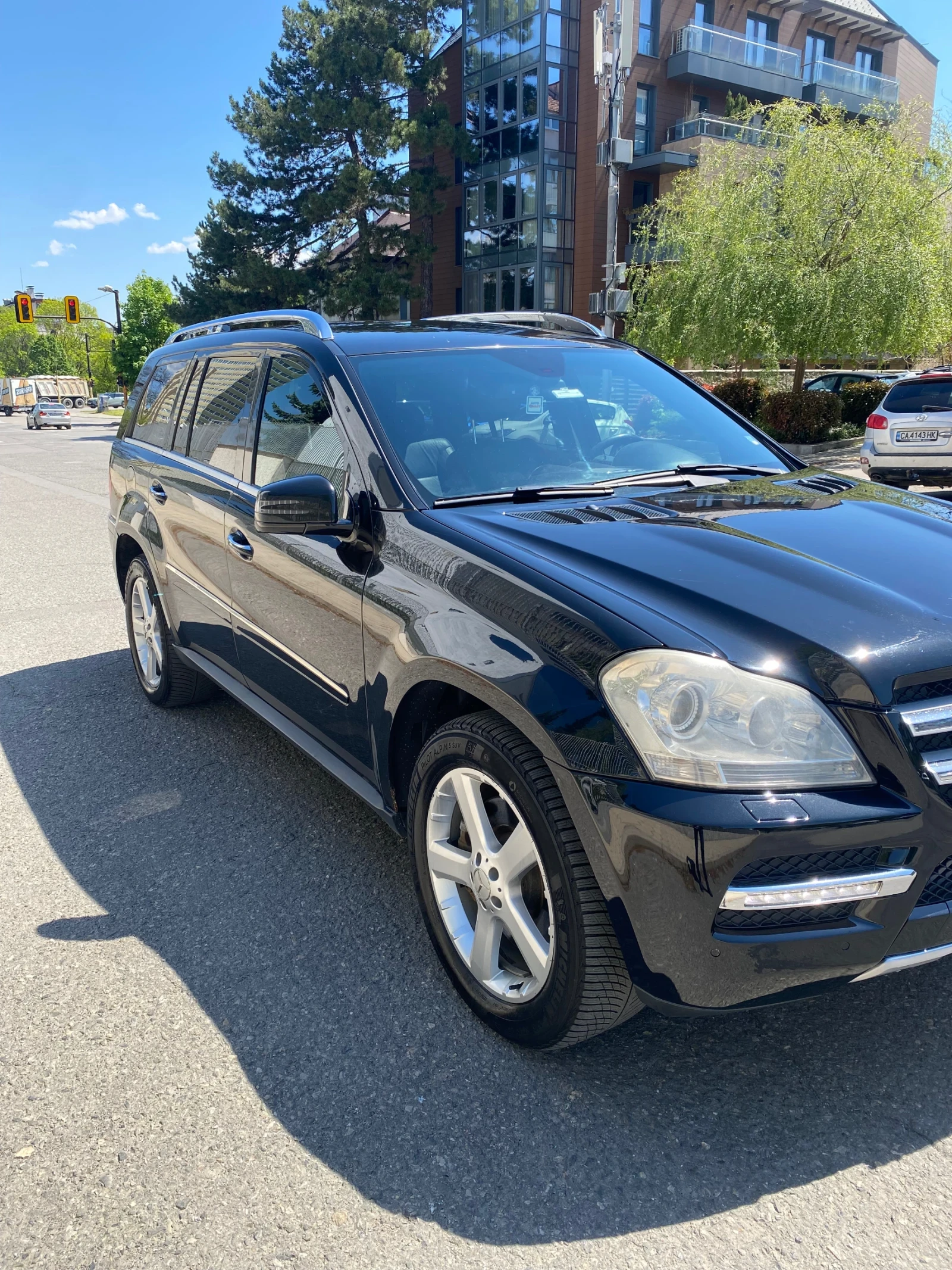 Mercedes-Benz GL 450, снимка 6 - Автомобили и джипове - 54566759