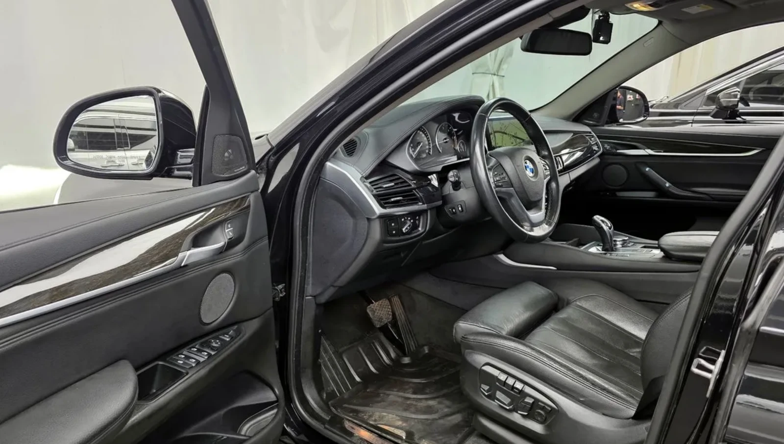 BMW X6 40D* Обдух* HUD*  H/K* 360* Pano* Крайна цена* , снимка 7 - Автомобили и джипове - 54836638