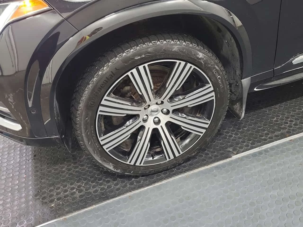 Volvo Xc90 ULTIMATE BRIGHT THEME  CARFAX, снимка 6 - Автомобили и джипове - 54940751