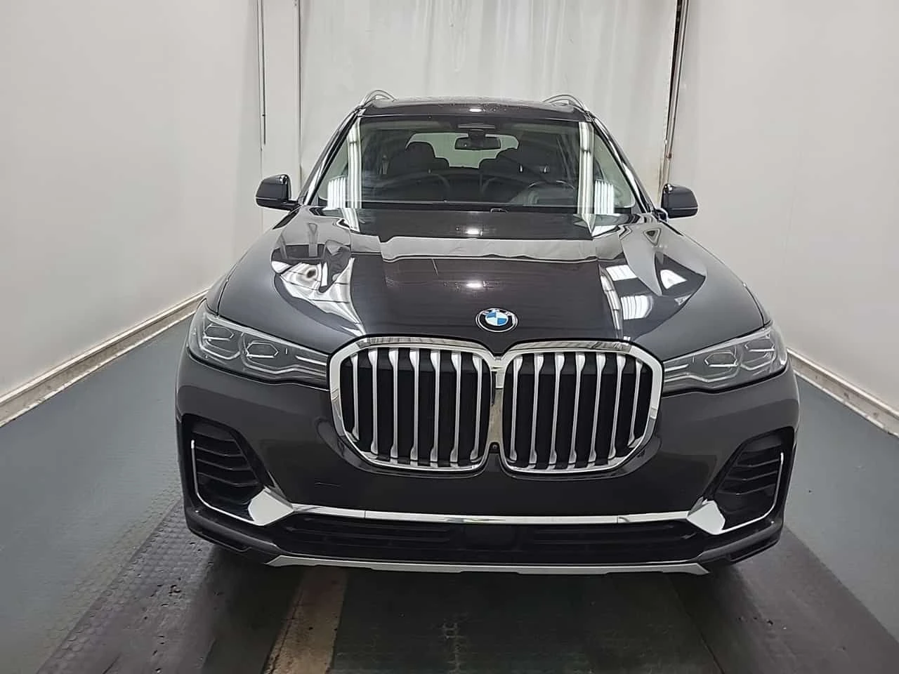 BMW X7 * XDRIVE40I * 7 МЕСТЕН * 360 * 2 КЛЮЧА * H/K , снимка 6 - Автомобили и джипове - 54964026