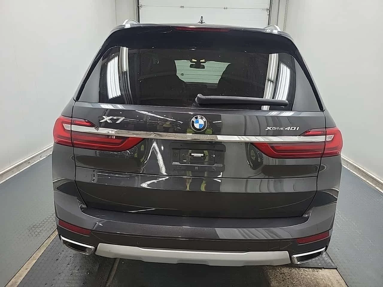 BMW X7 * XDRIVE40I * 7 МЕСТЕН * 360 * 2 КЛЮЧА * H/K , снимка 4 - Автомобили и джипове - 54964026