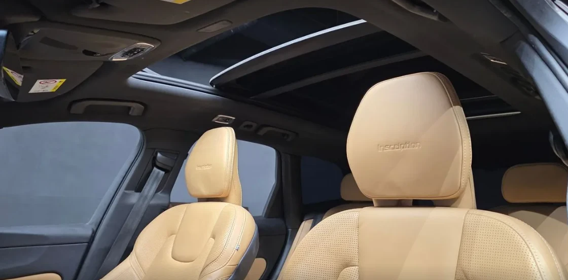 Volvo XC60 * АвтоКредит* (ЦЕНА ДО БГ), снимка 13 - Автомобили и джипове - 55486116