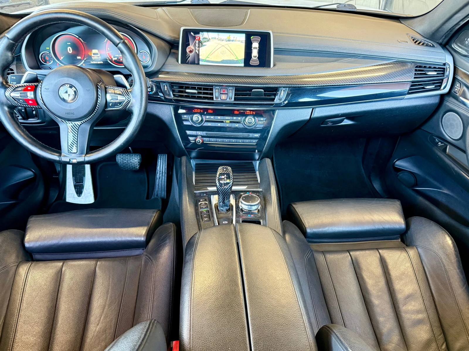 BMW X6 M50D* PERFORMANCE* CARBON, снимка 11 - Автомобили и джипове - 55663656