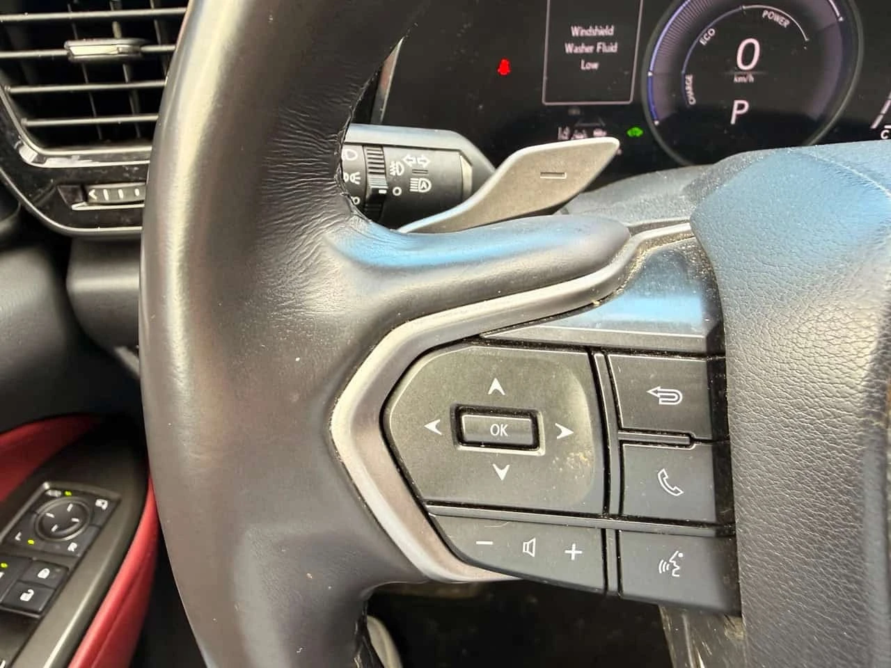 Lexus NX 350h  * CARFAX * ОПЦИЯ ЗА ФИНАНСИРАНЕ, снимка 13 - Автомобили и джипове - 55772963