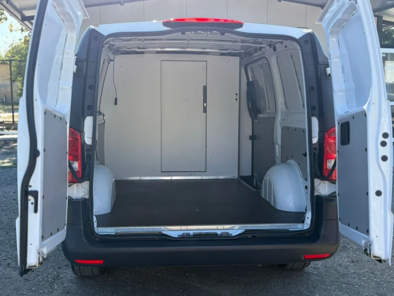 Mercedes-Benz Vito 111CDI, 6скорости, климатик, инкасо. , снимка 9 - Бусове и автобуси - 51775554