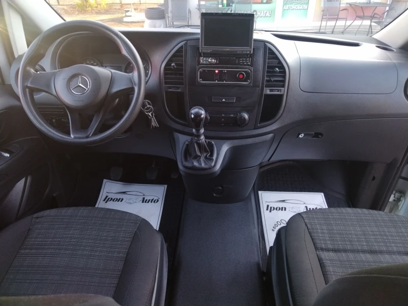 Mercedes-Benz Vito 111CDI, 6скорости, климатик, инкасо. , снимка 11 - Бусове и автобуси - 51775554