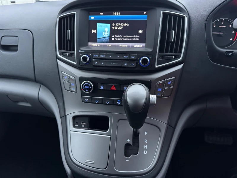 Hyundai Starex * * * I 800* * * CRDI* * * , снимка 15 - Бусове и автобуси - 53296480