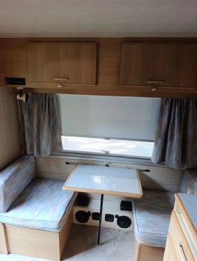 Каравана Adria 320 форселт+ тента, снимка 16