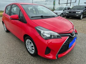 Toyota Yaris 1.0 i газ климатик, снимка 3