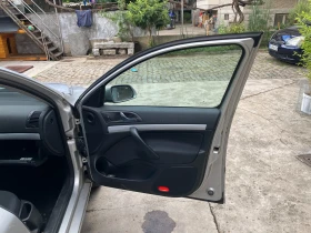 Skoda Octavia, снимка 17