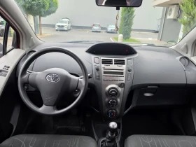Toyota Yaris 1.4 D-4D, ФЕЙСЛИФТ , снимка 13