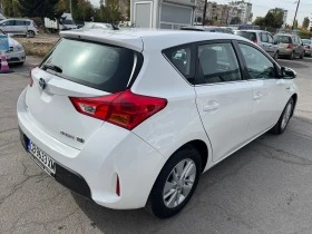 Toyota Auris 1.8i HYBRID, снимка 6