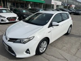 Toyota Auris 1.8i HYBRID, снимка 1