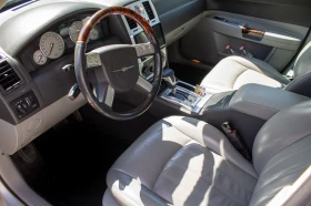 Chrysler 300c CRD - 7000 € / 13690.81 лв. - 76939720 7