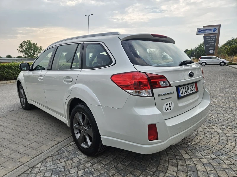 Subaru Outback 2.0i SWISS EDITION 136000km!, снимка 2 - Автомобили и джипове - 47211484