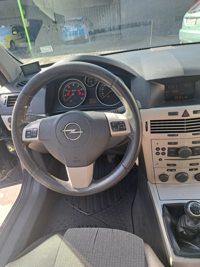 Opel Astra, снимка 8 - Автомобили и джипове - 47492565