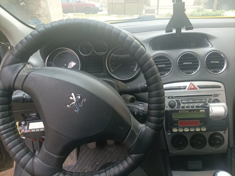 Peugeot 308, снимка 7 - Автомобили и джипове - 49066937