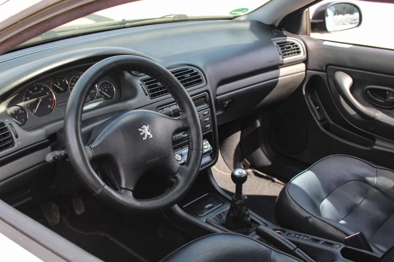 Peugeot 406 Coupe 3.0 v6, снимка 9 - Автомобили и джипове - 51891199