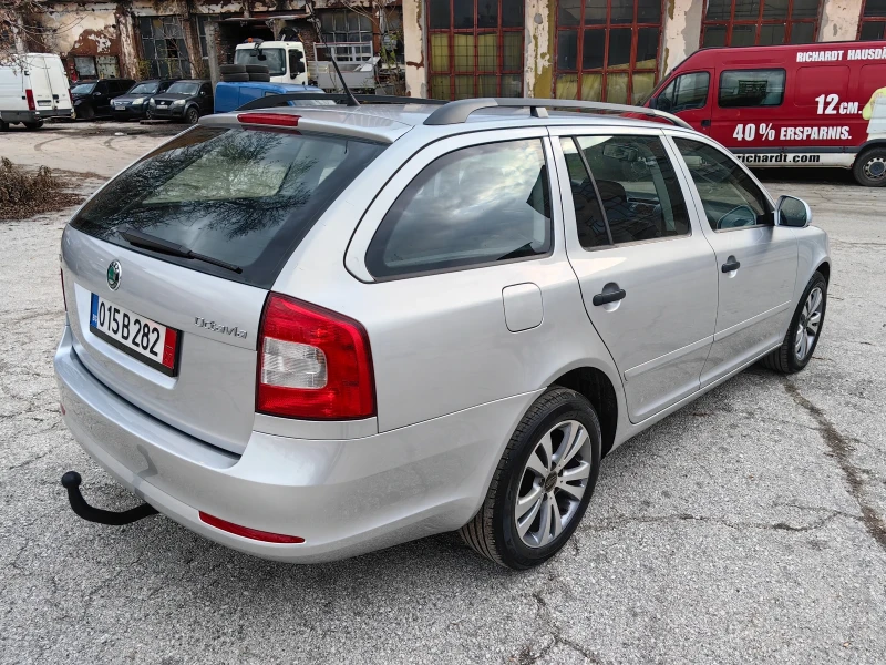 Skoda Octavia 1.6tdi 105 ps, Евро 5, Facelift, Комби, Отлична , снимка 6 - Автомобили и джипове - 52664989