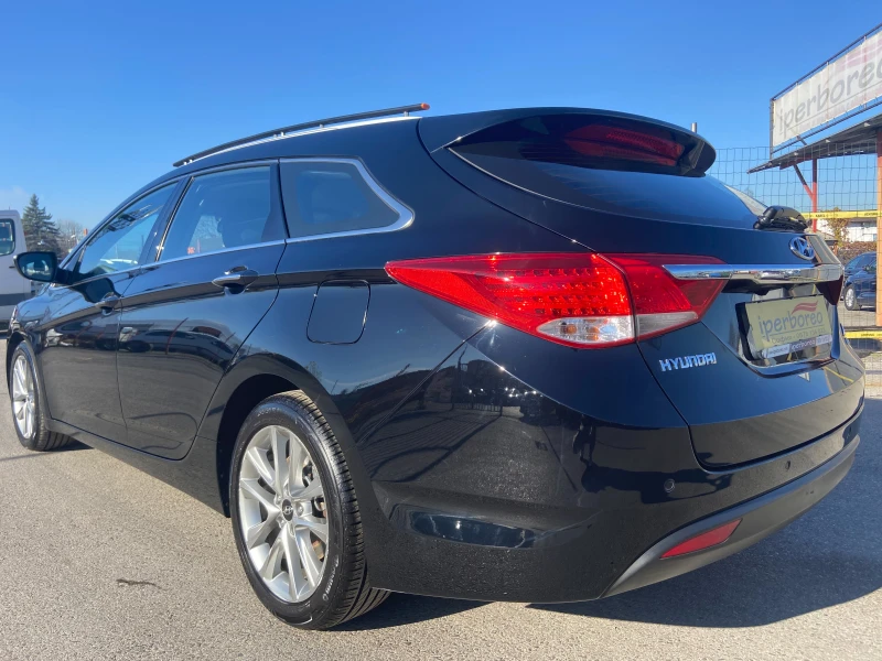 Hyundai I40 1.7crdi-Изключително запазен!, снимка 4 - Автомобили и джипове - 52736621