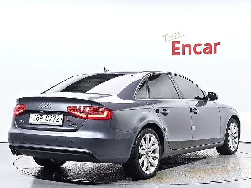 Audi A4 2.0 TFSI Quattro - САМО 30% АВАНС, снимка 3 - Автомобили и джипове - 56253852