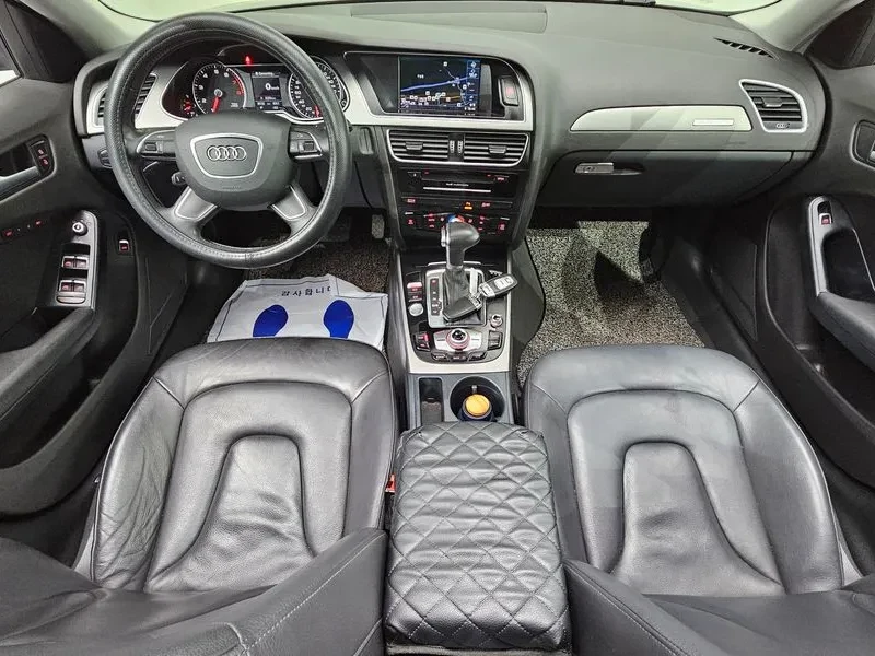 Audi A4 2.0 TFSI Quattro - САМО 30% АВАНС, снимка 14 - Автомобили и джипове - 56253852