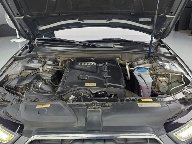 Audi A4 2.0 TFSI Quattro - САМО 30% АВАНС, снимка 11 - Автомобили и джипове - 56253852