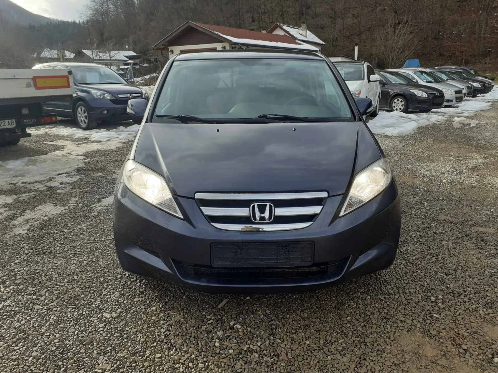 Honda Fr-v 1.7i 5+ 1 klimatronik  - [1] 