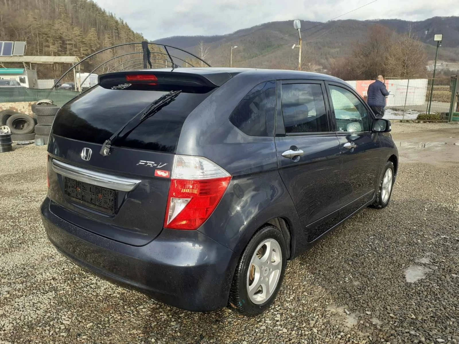 Honda Fr-v 1.7i 5+ 1 klimatronik  - изображение 6